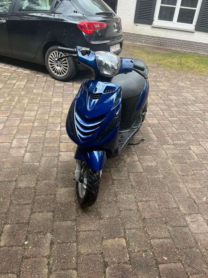 piaggio zip 50cc b klasse, Vélos & Vélomoteurs, Scooters | Piaggio, Utilisé, Zip, Classe B (45 km/h), Essence, Enlèvement