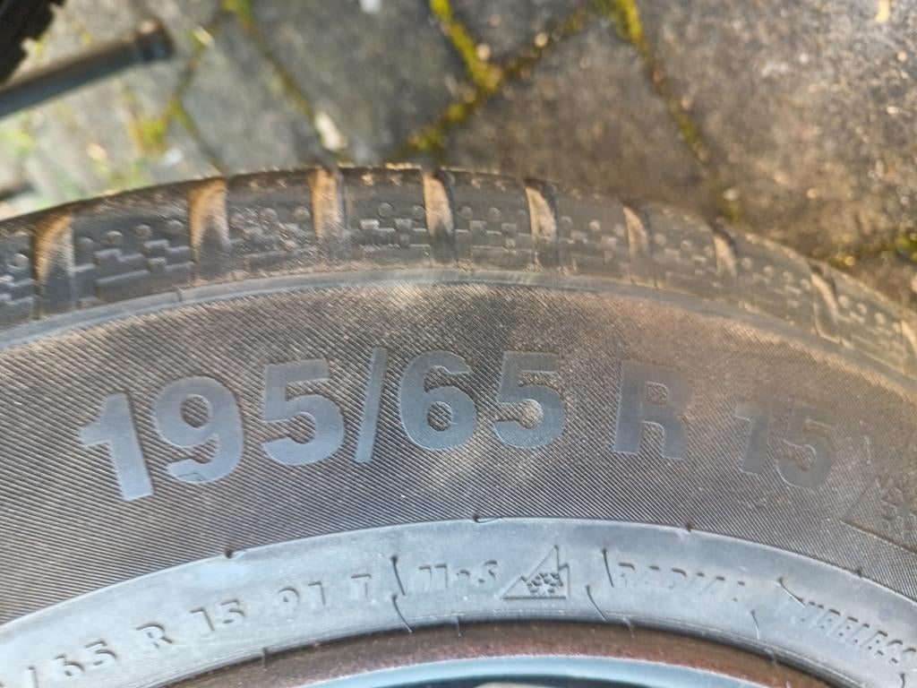 Twee Continental 195/65 R15 91 T winterbanden op velgen, Ophalen, Winterbanden, Band(en)