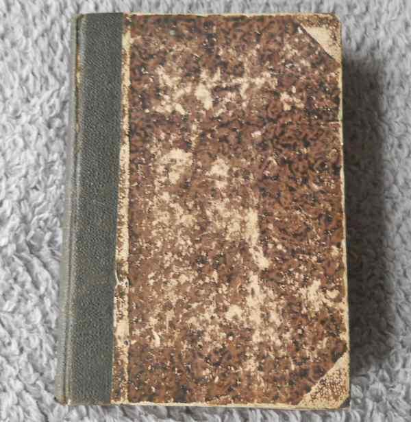 Napoléon le petit par Victor Hugo (édition de 1852), Enlèvement, Victor Hugo
