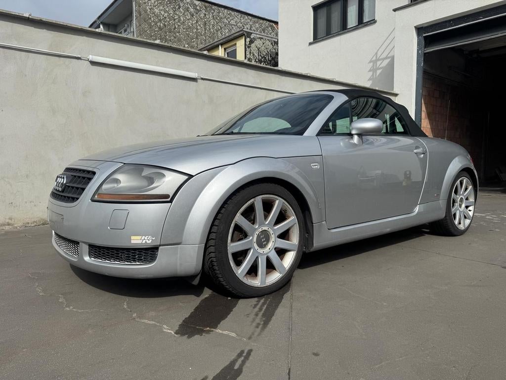 Audi TT Cabrio 1.8 benzine V5, Auto's, Bedrijf, Elektrische buitenspiegels, Cabrio, Te koop