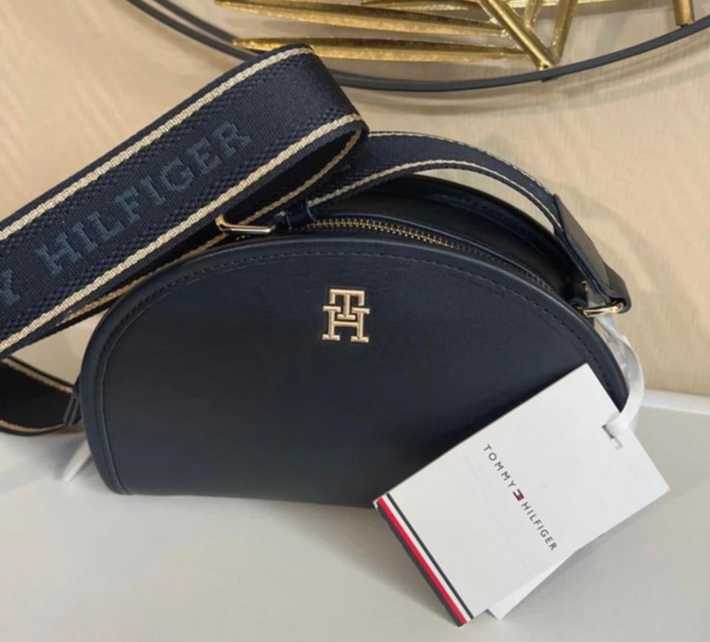 Tommy hylfiger schoudertas, Handtassen en Accessoires, Tassen | Damestassen, Verzenden, Nieuw