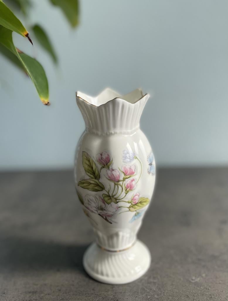 Vase en porcelaine vintage d'Aynsley, Enlèvement