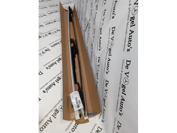 Kit rails de toit d'un Mercedes V-Klasse, 3 mois de garantie, Utilisé, -, -