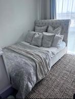 Lit neuf moderne avec sommier à lattes – Confort et qualité, Enlèvement ou Envoi, Neuf