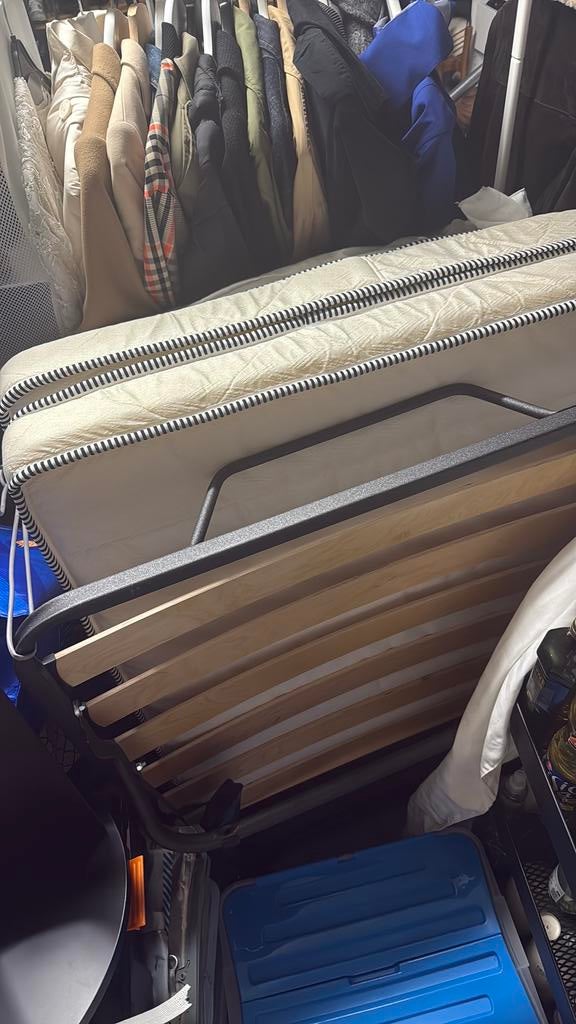 Lit pliant a vendre, Ophalen of Verzenden, Zo goed als nieuw, Eenpersoons