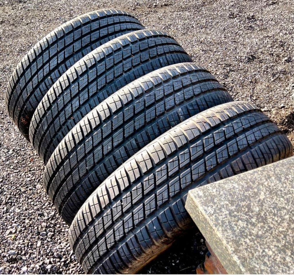4 pneus 195/65-15 sur jantes pour caravane / remorque, Autos : Pièces & Accessoires, Pneus & Jantes, 15 pouces, Pneus et Jantes