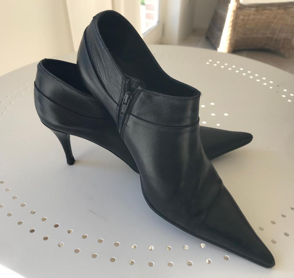 Zwarte schoenen van Zara, Kleding | Dames, Ophalen, Zo goed als nieuw