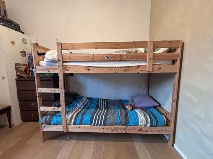 Lit superposé avec matelas, Enfants & Bébés, Chambre d'enfant | Lits, Utilisé, 180 cm ou plus, 85 à 100 cm, Lit mezzanine ou Lit superposé