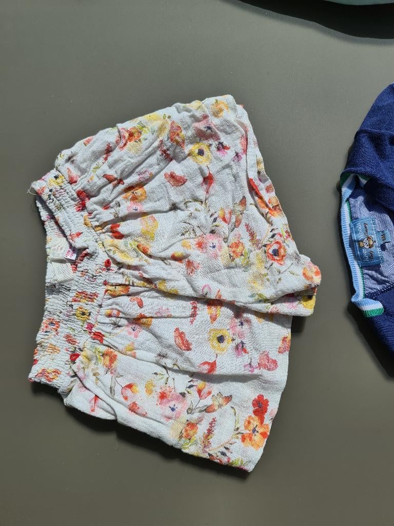 korte broek, rok Zara 98, Enfants & Bébés, Vêtements enfant | Taille 98, Enlèvement, Comme neuf, Pantalon