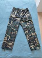 Pantalon camouflage taille M/L. Ceinture 88cm Longueur 104cm, Vêtements | Hommes, Pantalons, Enlèvement, Neuf, Taille 48/50 (M)