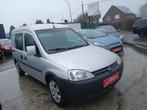 Opel combo essence  LPG, Auto's, Zwart, https://public.car-pass.be/vhr/239d43e9-de2b-4518-a3b1-3f473b2717fc, Bedrijf, Handgeschakeld