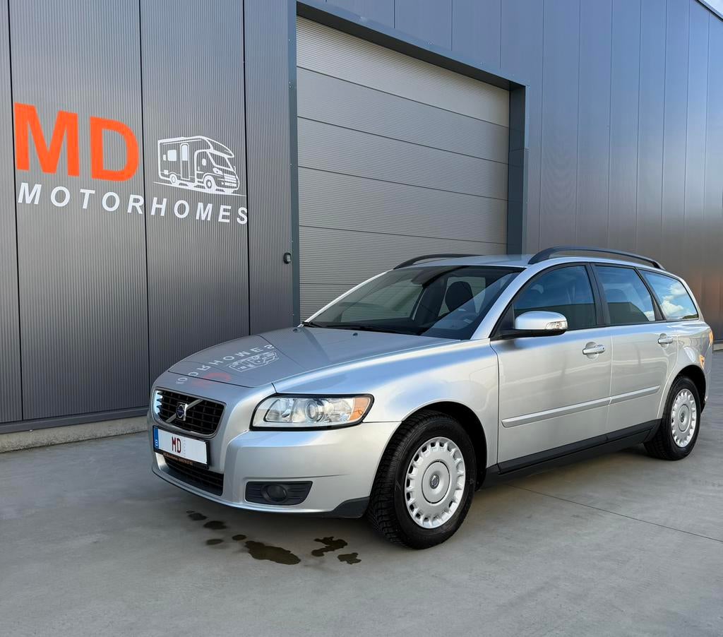 ‼️Volvo V50 Dealer onderhouden Top staat‼️, Autos, https://public.car-pass.be/vhr/22be5aae-b7f6-46ba-8f5c-f0483eb8efc0, Euro 5