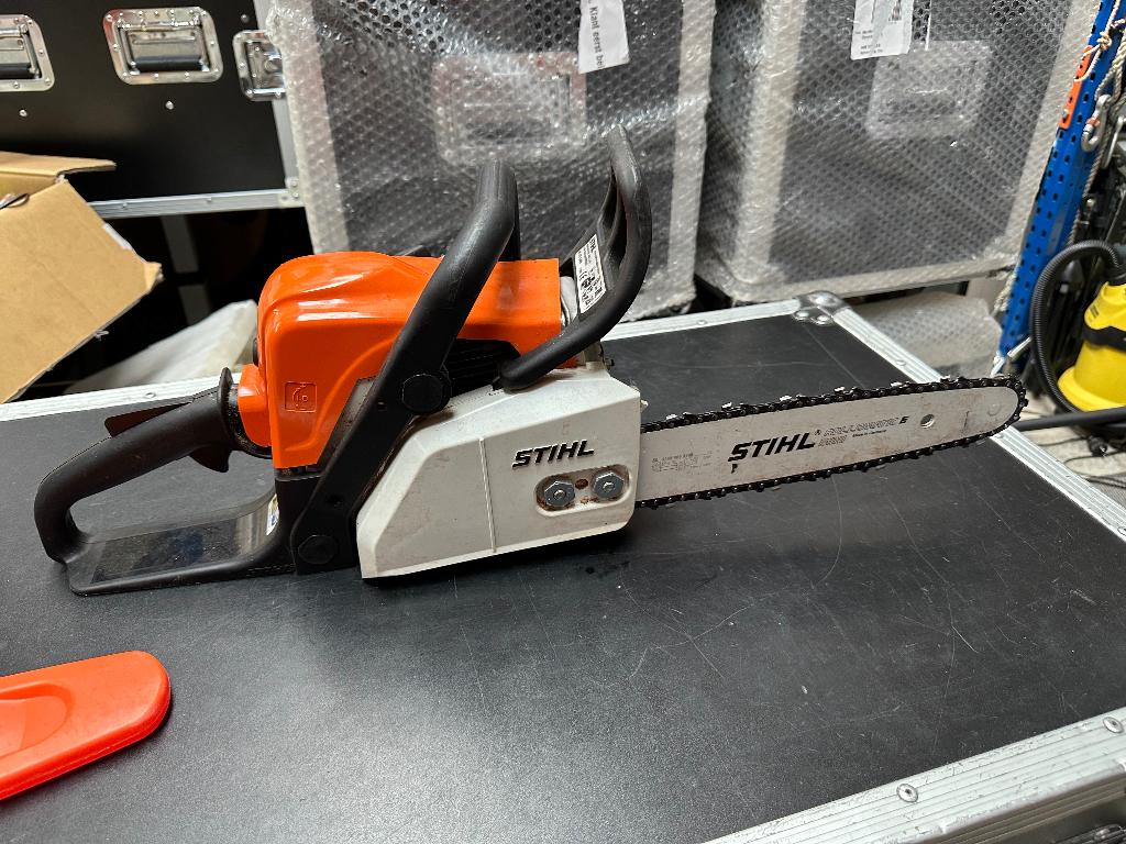STIHL MS170,  2 mix kettingzaag, Doe-het-zelf en Bouw, Ophalen, Zo goed als nieuw, Kettingzaag