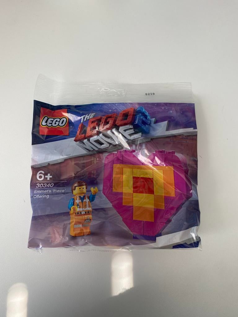 30340 Emmet’s ‘Piece’ Offering (2x), Ophalen, Zo goed als nieuw, Compleet, Lego