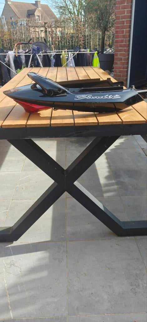 Suzuki bandit carenage, Enlèvement, Suzuki