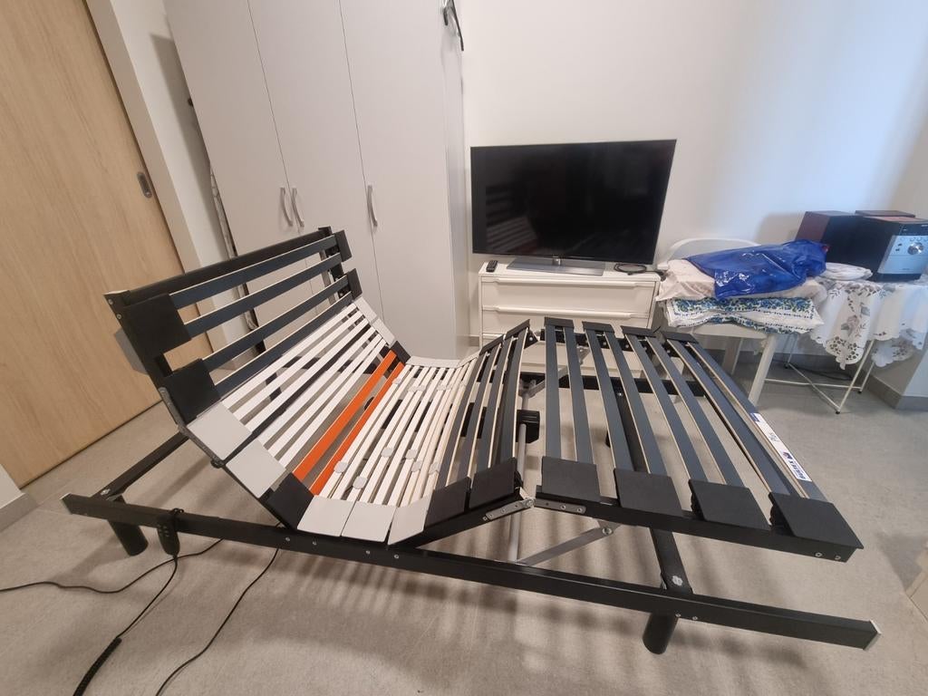 Lattenbodem elektrisch, Huis en Inrichting, Slaapkamer | Matrassen en Bedbodems, Ophalen