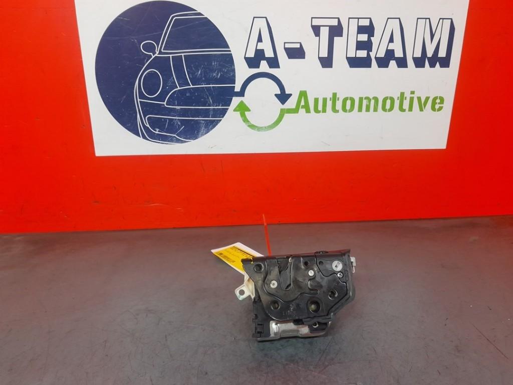 SERRURE DE PORTE RODS ARRIÈRE DROIT Audi A4 Avant (B8), Utilisé, Audi