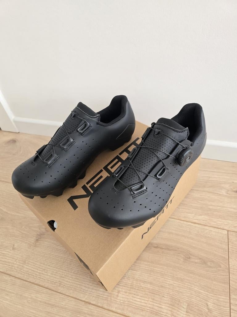 Neatt Basalte Elite MTB shoes (Black), Sports & Fitness, Cyclisme, Enlèvement ou Envoi
