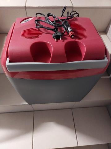 Koelbox aangekocht voor in auto, Enlèvement, Comme neuf, Glacières