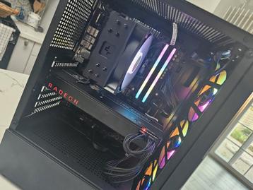 Gaming pc beschikbaar voor biedingen