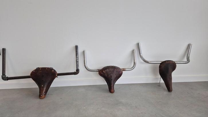 Industriële “Bull Head” sculpturen uit vintage fietszadels, Antiek en Kunst, Kunst | Beelden en Houtsnijwerken, Ophalen