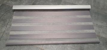 3 GRIJZE ALUMINIUM JALOEZIEËN DAG EN NACHT 120 CM beschikbaar voor biedingen