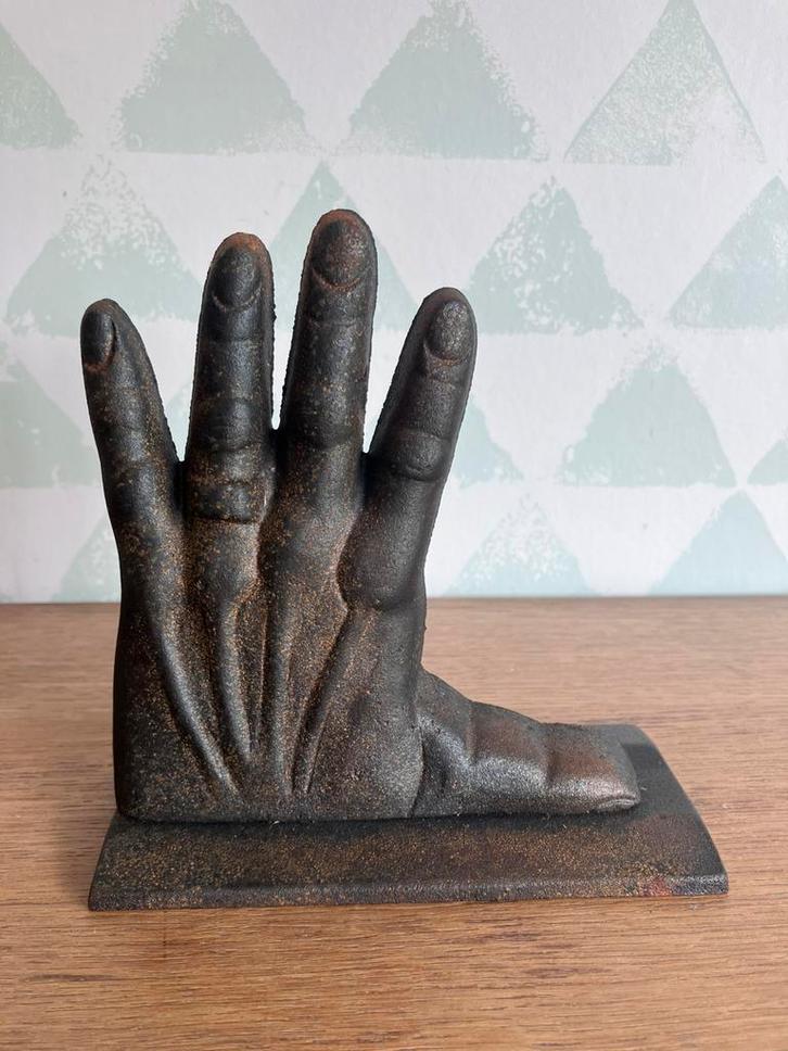 Gietijzeren anatomische hand, Antiek en Kunst, Kunst | Beelden en Houtsnijwerken, Ophalen of Verzenden