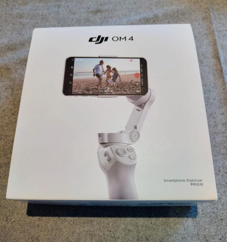 DJI OM4 Smarthphone Gimbal Stabilizer, TV, Hi-fi & Vidéo, Photo | Trépieds & Rotules, Comme neuf, Autres types, Moins de 150 cm