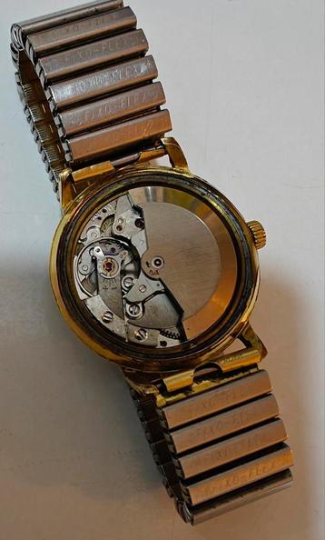 Automatisch horloge  beschikbaar voor biedingen