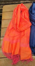 Pashmina sjaal oranje, Kleding | Dames, Ophalen of Verzenden, Sjaal, Zo goed als nieuw