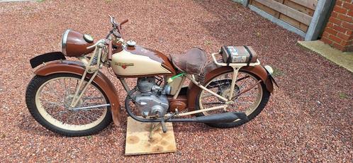 motobecane D45A de 1947 125cc, Motos, Motos | Oldtimers & Ancêtres, Autre, jusqu'à 11 kW, 1 cylindre, Enlèvement