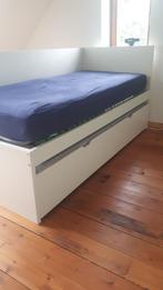 Ikea bed met onderbed, Huis en Inrichting, Slaapkamer | Bedden, Ophalen, Gebruikt, 200 cm, 90 cm