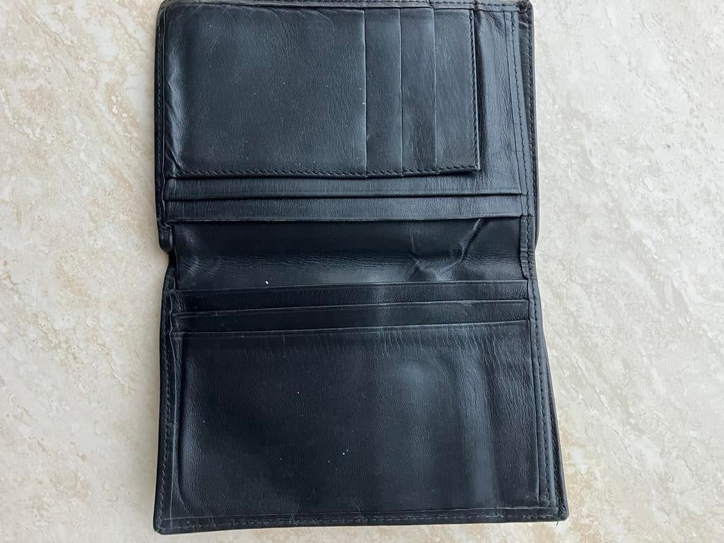 Oude lederen portefeuille., Handtassen en Accessoires, Portemonnees, Ophalen of Verzenden, Zo goed als nieuw, Leder