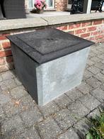 Gietijzeren putdeksels 40x40 en 30x30, Tuin en Terras, Tegels en Klinkers, Ophalen, Zo goed als nieuw