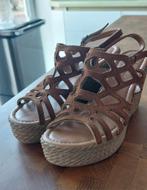 sandaaltjes Alberto Venturini maat 38, Kleding | Dames, Schoenen, Bruin, Zo goed als nieuw, Sandalen of Muiltjes, Ophalen of Verzenden