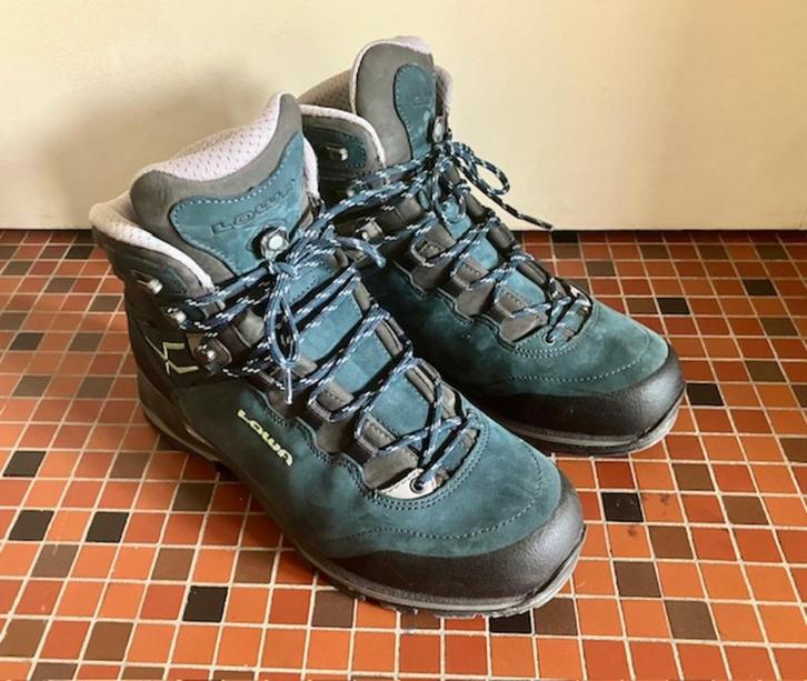 LOWA stapschoenen blauw mt41, Sport en Fitness, Bergsport en Wandelen, Nieuw, Schoenen, Ophalen of Verzenden