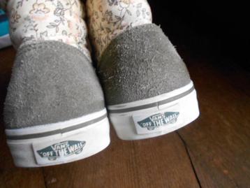vans, dames sneakers leder en stof als nieuw 10 € beschikbaar voor biedingen