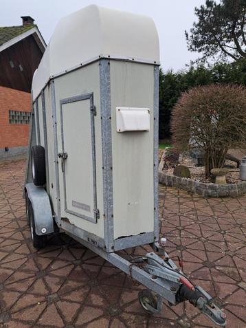 Van chevaux, Dieren en Toebehoren, Paarden en Pony's | Trailers en Aanhangwagens, Ophalen, Gebruikt, Hout, 1½-paards trailer