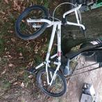 Bmx felt, Fietsen en Brommers, Fietsen | Crossfietsen en BMX, Ophalen, Gebruikt, Staal, Stuur 360° draaibaar