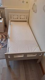 Peuterbed met schaapjes, Kinderen en Baby's, Kinderkamer | Bedden, Ophalen, Lattenbodem