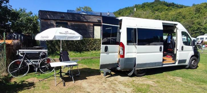 zelfbouw buscamper fiat ducato 4 slaapplaatsen 5 zitplaatsen, Caravans en Kamperen, Mobilhomes, Particulier, tot en met 4, Buscamper of Camperbus