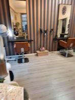 Fauteuils de coiffeur, Enlèvement