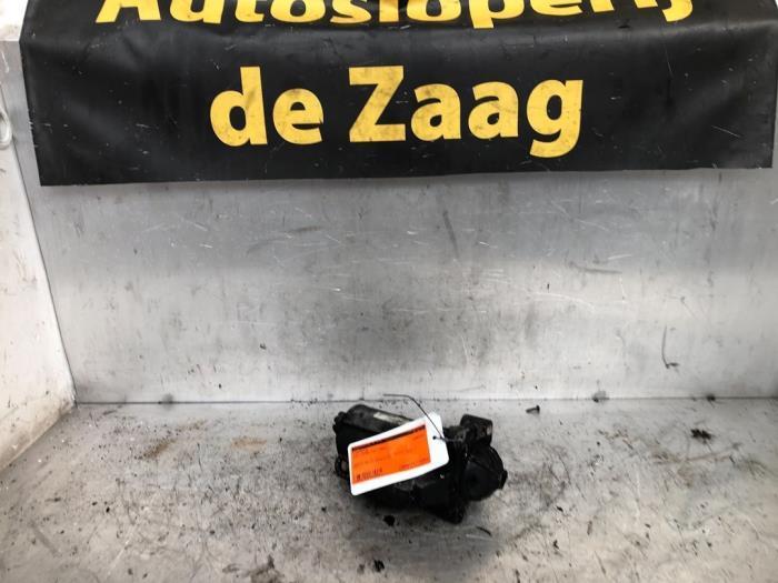 Startmotor van een Opel Vivaro, Auto-onderdelen, Motor en Toebehoren, Opel, Gebruikt, 3 maanden garantie, Ophalen of Verzenden