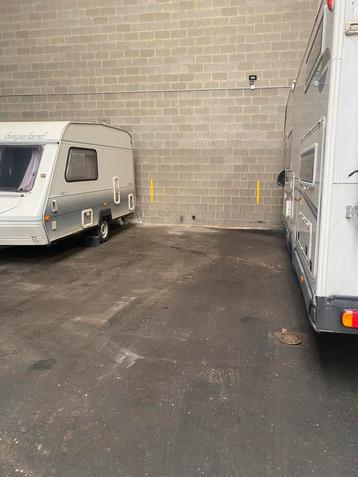 Emplacement de parking beschikbaar voor biedingen