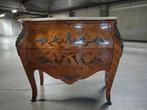 Dressoir van palissander, Ophalen
