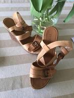 Prachtige nieuwe lederen Camel sandalen 39 Texto, Ophalen of Verzenden