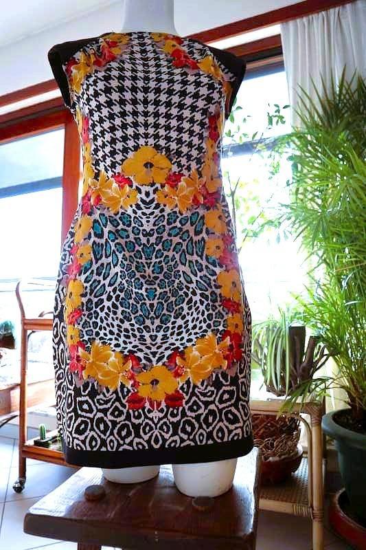 leuke bloemen jurk, Kleding | Dames, Jurken, Zo goed als nieuw, Maat 36 (S), Onder de knie, Ophalen of Verzenden