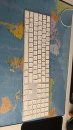 Apple Magic Keyboard, Computers en Software, Toetsenborden, Gebruikt, Azerty, Ophalen of Verzenden, Draadloos