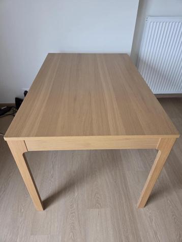 IKEA houtkleurige tafel, 120/180x80 cm, EKEDALEN beschikbaar voor biedingen