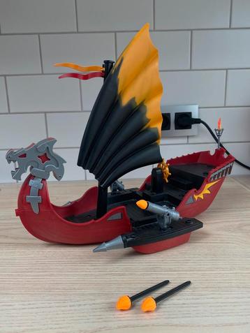 Playmobiel draken boot zonder doos . Zo goed als beschikbaar voor biedingen
